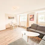 Urlaubsmagie - Hochgefuehl - Gemeinschaftsgarten, Sauna & Saisonaler Pool Apartment *