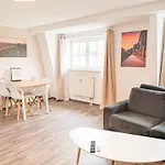 Urlaubsmagie - Hochgefuehl - Gemeinschaftsgarten, Sauna & Saisonaler Pool Sebnitz