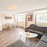Urlaubsmagie - Hochgefuehl - Gemeinschaftsgarten, Sauna & Saisonaler Pool *