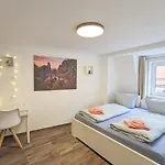 Apartment Urlaubsmagie - Hochgefuehl - Gemeinschaftsgarten, Sauna & Saisonaler Pool *