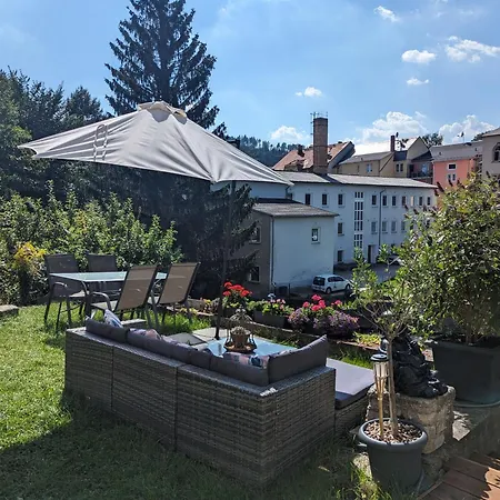 Hw4b - Urlaubsmagie - Zentral Mit Gemeinschaftsgarten, -pool & -sauna Апартаменты Зебниц